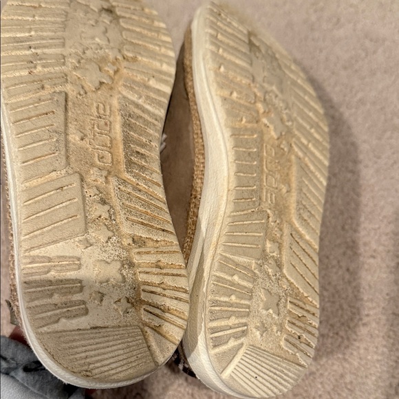 Hey Dude Wendy Python Taupe Womens Size 7 Beige Casual Walking Slip On Shoes - Picture 4 of 5